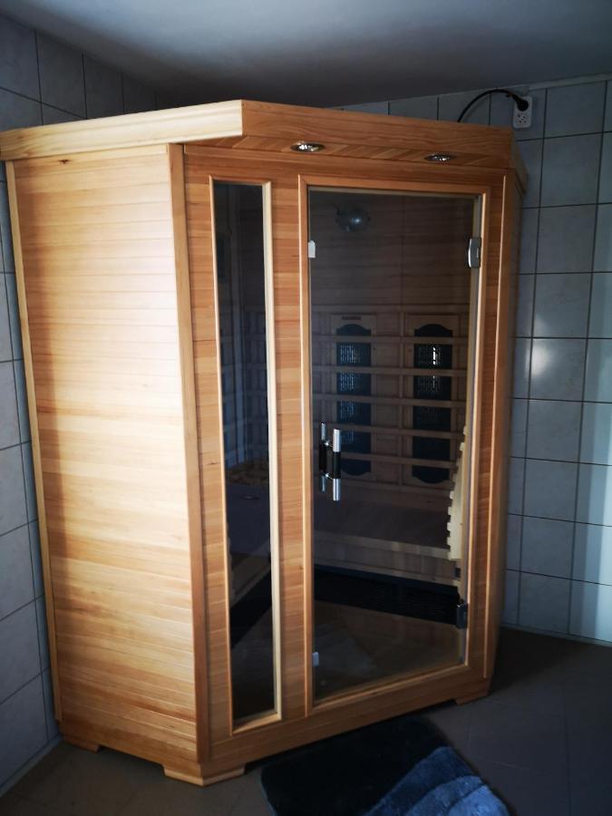 Eszter-Haz Vendeghaz Kerekegyhaza Hotel Luaran gambar