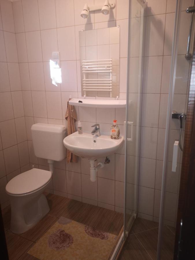 Eszter-Haz Vendeghaz Kerekegyhaza Hotel Luaran gambar