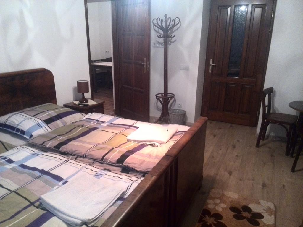 Eszter-Haz Vendeghaz Kerekegyhaza Hotel Luaran gambar